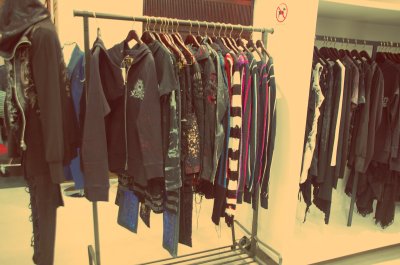 Japanese Fashion Store  Francisco on Naoto Store Opens In San Francisco    F  Minit